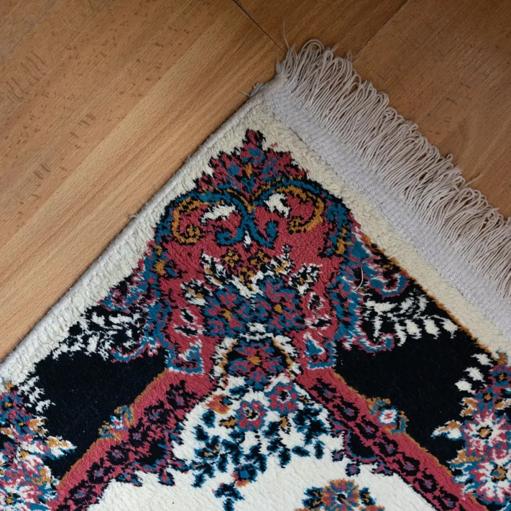 Örgü Saçaklı Seccade (Sahra, Velur, Begüm Dokuma)