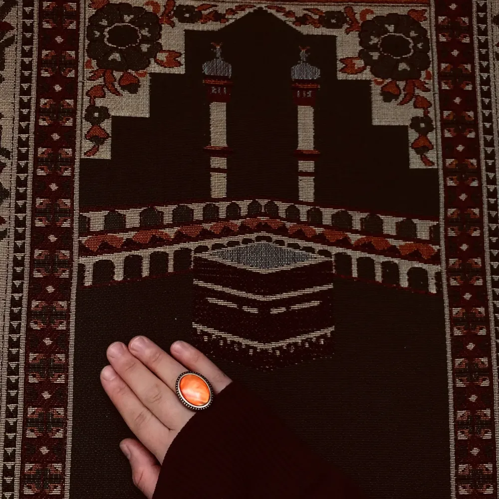 Şönil Seccade